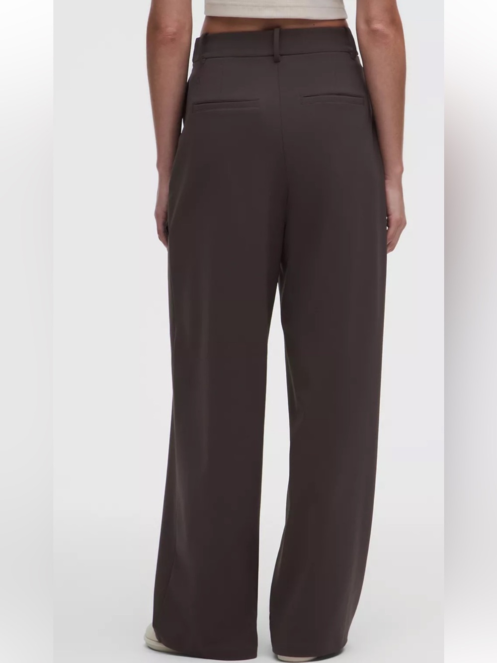 Medium (8) Lululemon Daydrift HiRise Wide Leg Trouser, dark Brown